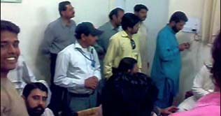 Faisalabad: Detained journalists freed on Dunya News report